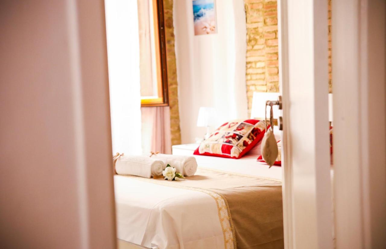 B&B La Dimora Di Tommaso Apartment - Dimora Storica Bike Friendly Ortona Zewnętrze zdjęcie
