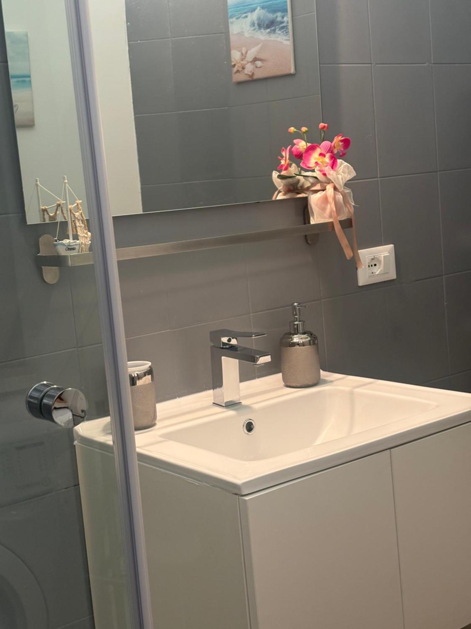 B&B La Dimora Di Tommaso Apartment - Dimora Storica Bike Friendly Ortona Zewnętrze zdjęcie